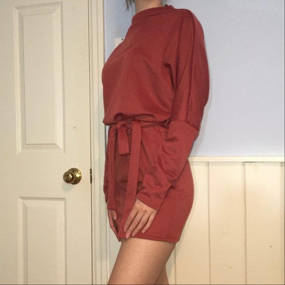 Pretty Little Thing sweater dress - Picture 5 of 5